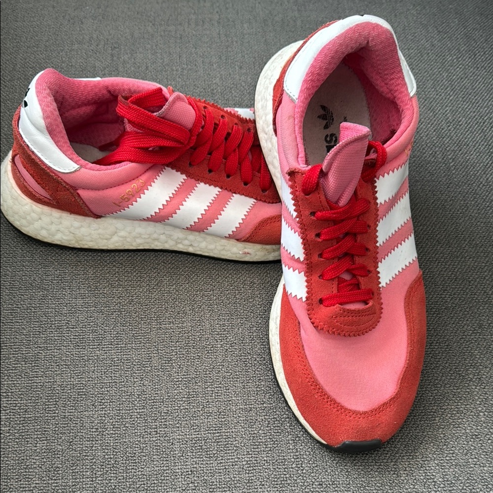 Adidas Originals Women's Red and Pink Sneakers, I-5923, 7.5
